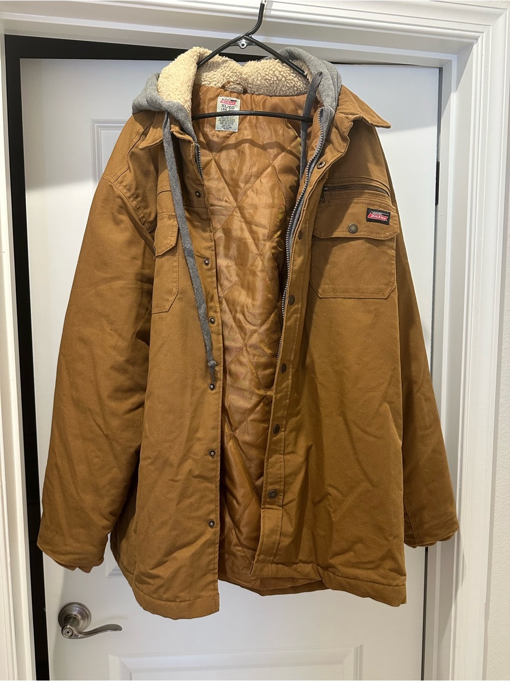 Dickies Men’s Insulated Hooded Work Jacket - Brown